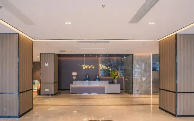 Golden LEAF Hotel