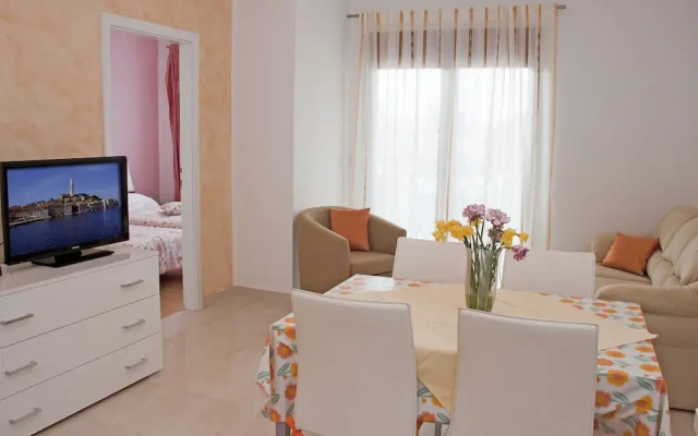 Apartments And Rooms Camaiore