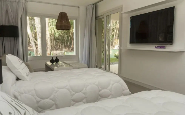 Solanas Vacation Resort & Spa