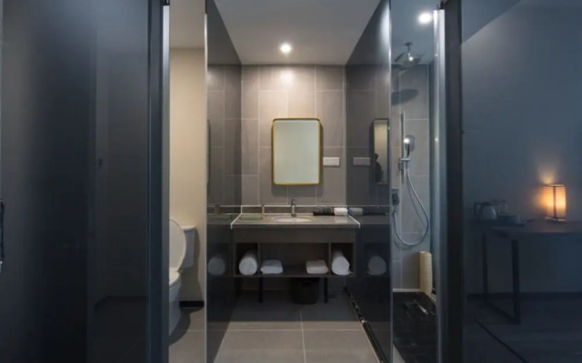 M Hotel Hangzhou Yunqi Branch