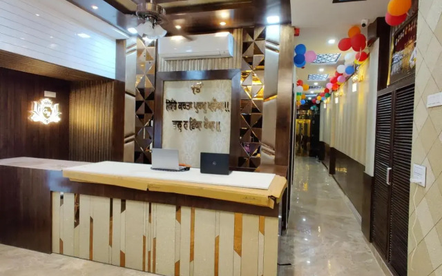 Guntas Residency