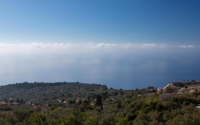Spacious House With Sea View , Athani Lefkada