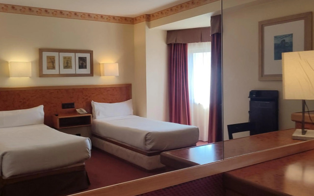Hotel Sercotel Cuatro Postes