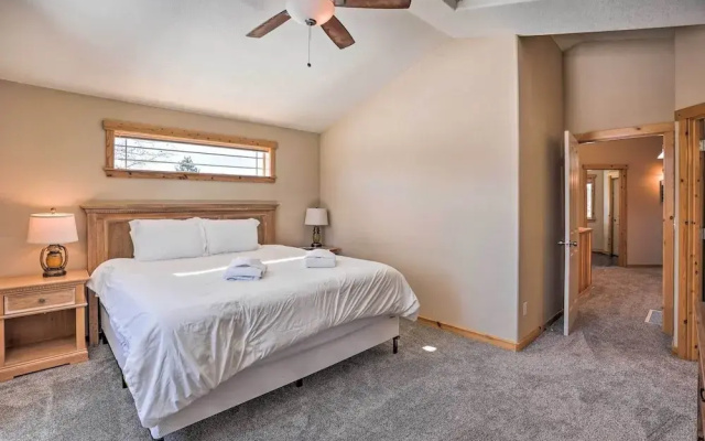 Family-friendly Oregon Vacation Home w/ Yard