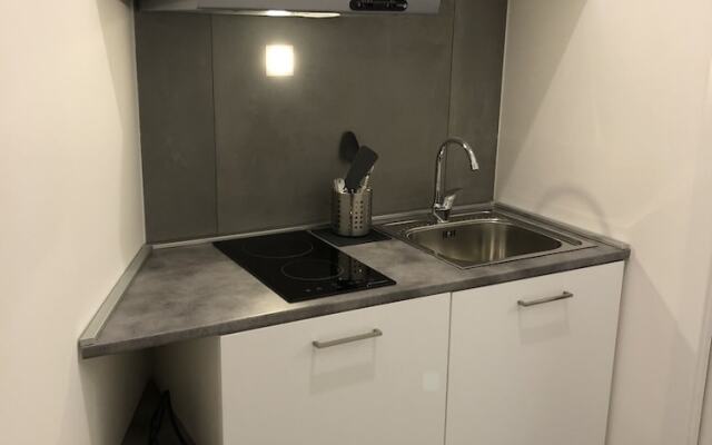 VESUCHARME Suite Luxury Room