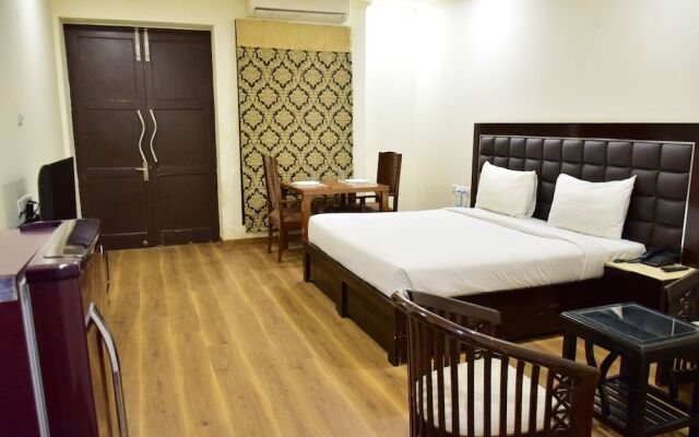 When In Gurgaon - Service Apartments Next to Artemis Hospital