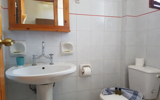 Anthi Katerina Rooms