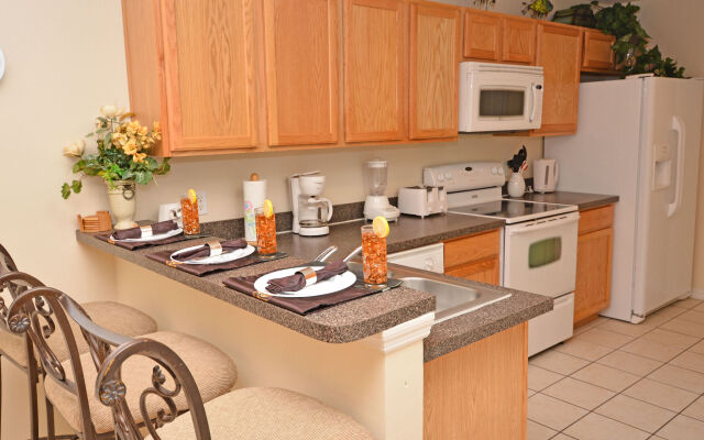 163SC Sundown Villa 3 Br villa by RedAwning