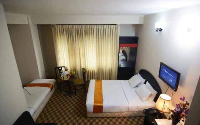 Hotel Holiday Xpress