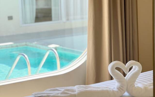 Meefan private pool villa