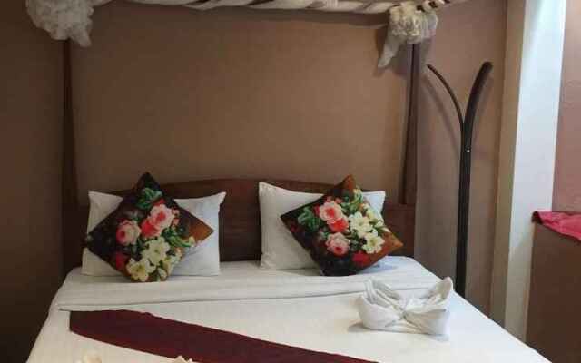 Luxury Penthouse Duplex In Bangsaen, Thailand
