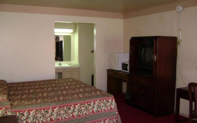 Tiffin Motel
