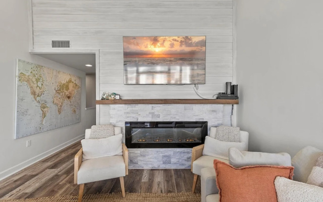 Sea Winds Condominiums C