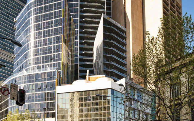 Meriton Suites Campbell Street, Sydney