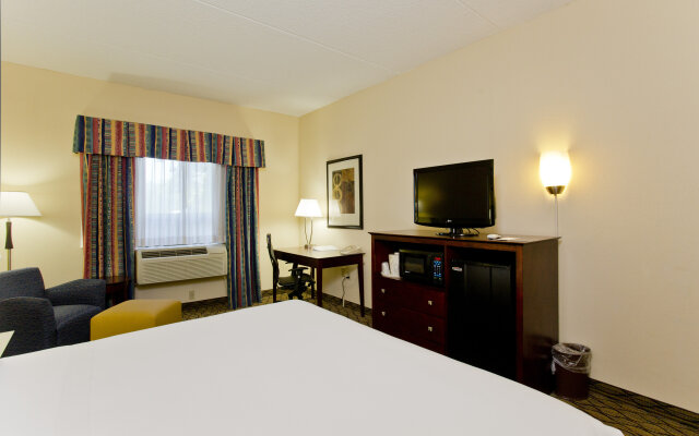 Holiday Inn Express Winchester South-Stephens City by IHG