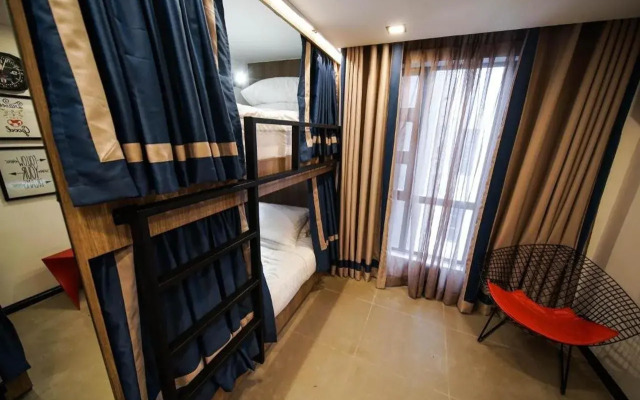UNWND Boutique Hotel Makati