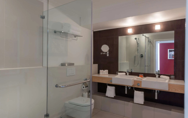 Radisson Collection Hotel, Waterfront Cape Town