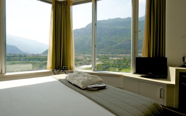 Mercure Nerocubo Rovereto