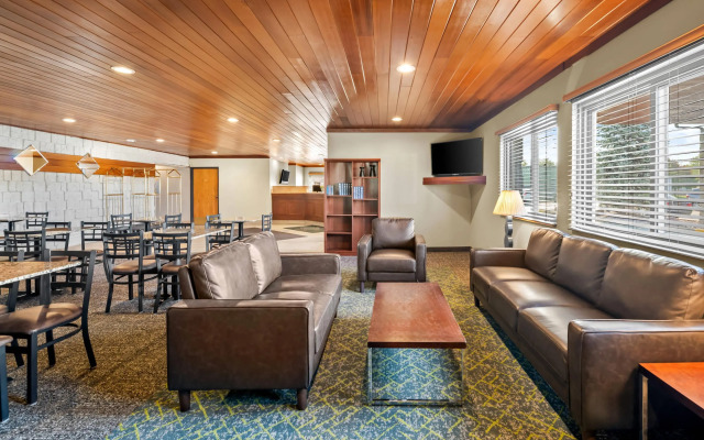 Quality Inn La Crosse North