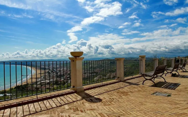 Marie Claire Apartments