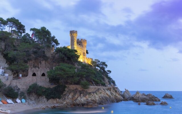 Sweet Lloret Suites