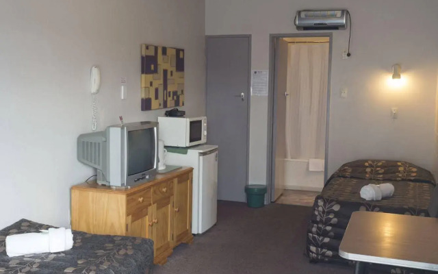 Feilding Motel