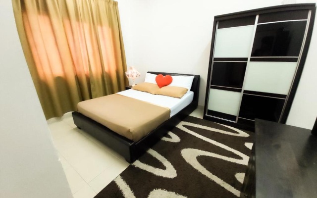 Homestay Kondo Mewah l/d kolam renang & playground di Kota Bharu – Guest Rooms – Kota Bharu
