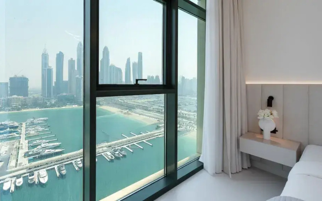 Modern 2BR Emaar Beachfront w Pvt Beach Access