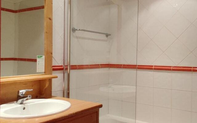 Appartement Uvernet-Fours, 1 pièce, 6 personnes - FR-1-504-144