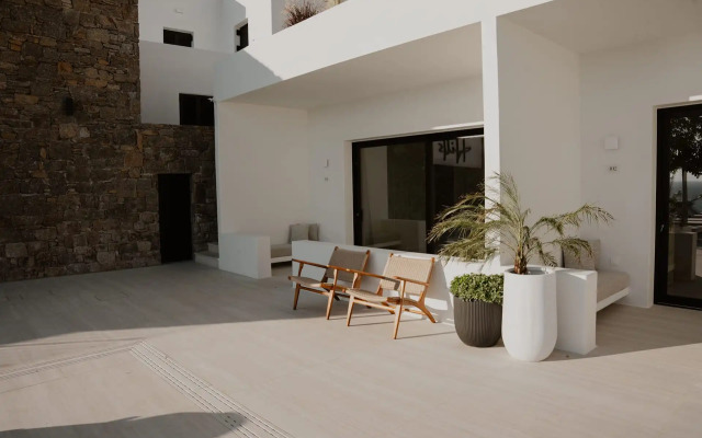 Tagoo Hills Luxury Suites
