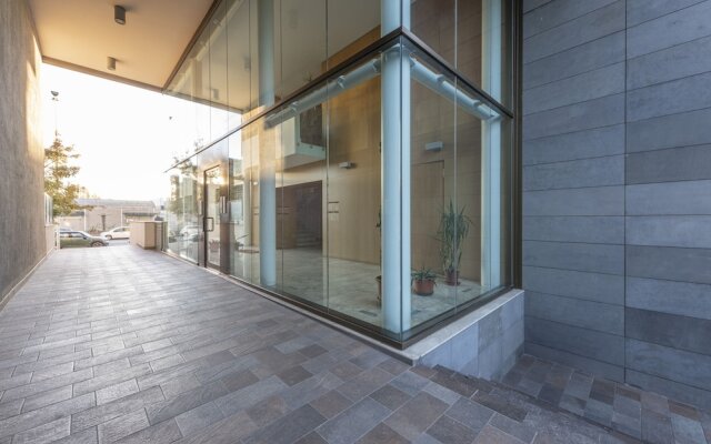 Leopolda Modern by Mmega