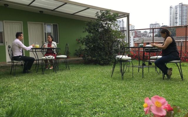 Regines Hotel