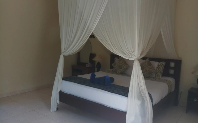 Bintang Beach Villas