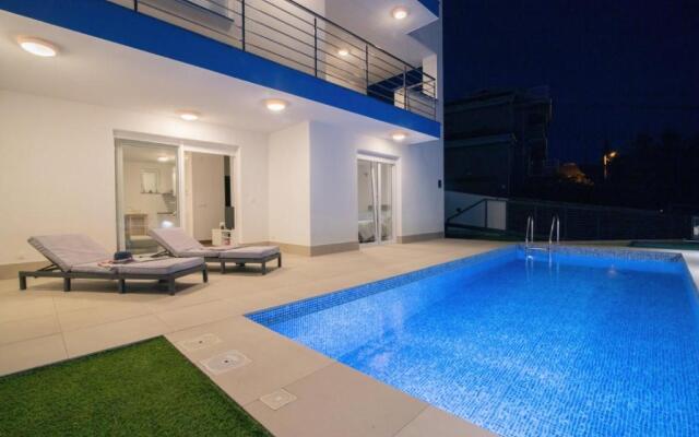 Villa ELEA