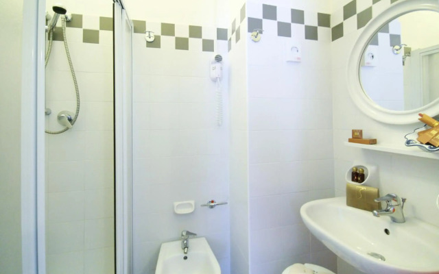Hotel Cadiz