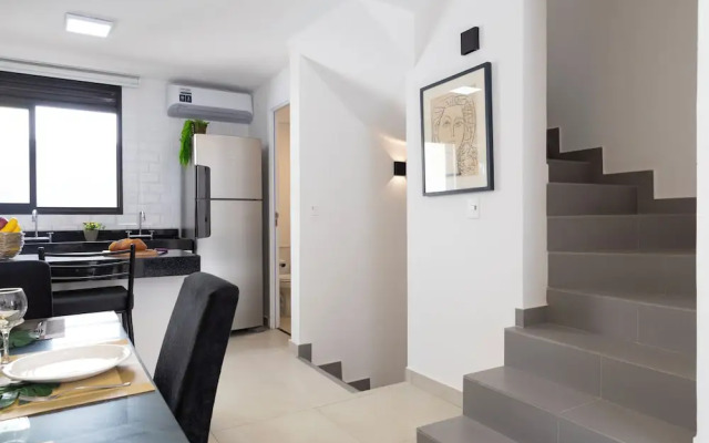 Casa com 2 suítes AC Higienópolis