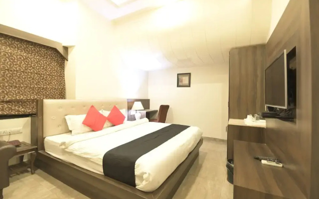 Hotel Grand Majestic