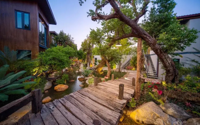 Tolopoti Hotel&Resort