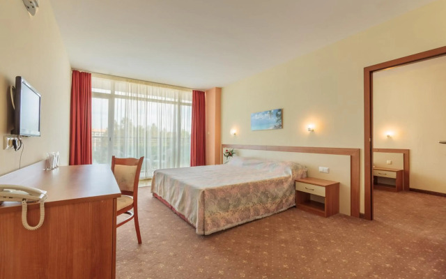 Hotel RIAGOR