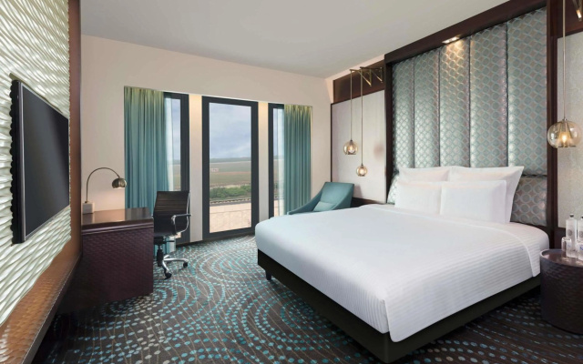 Pullman New Delhi Aerocity Hotel