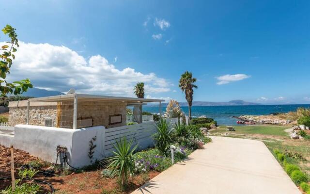 Artemis Seafront Stone Studio