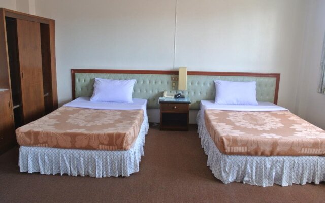 Angthong Hotel