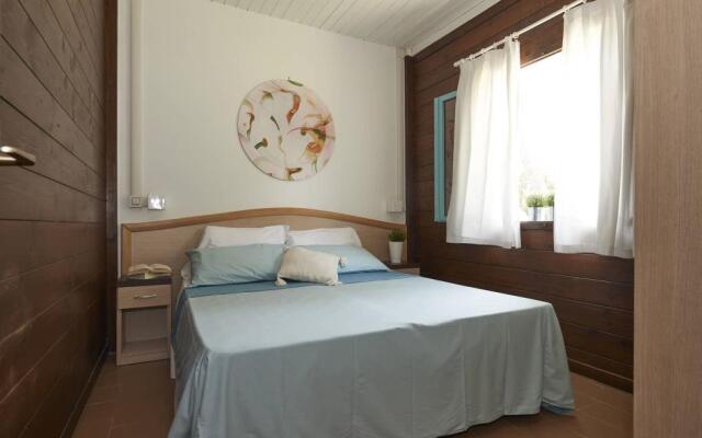 Baia Domizia Camping Village