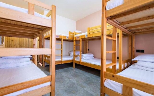 Beijing Badaling Leo Great Wall Hostel