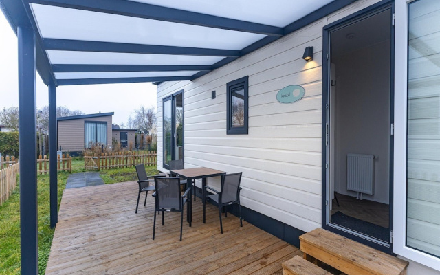 Bright Beachside Base in Burgh-haamstede