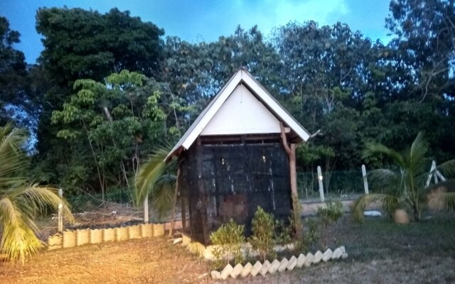 Tehel Farmhouse