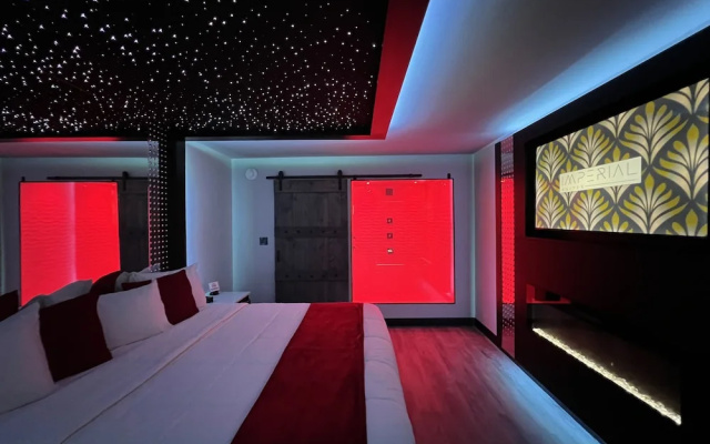 Imperial Suites - Adults Only