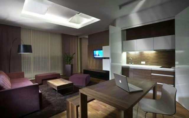 City Park Hotel & Residence - Image 3