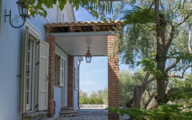 Villa Kiparissi - Agios Nikitas Villas