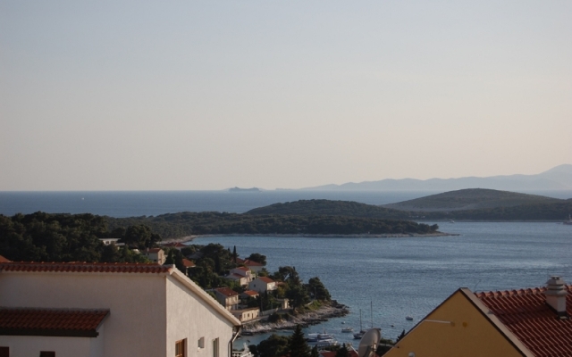 Apartment Marti - free parking and grill: A4 - Tamaris Hvar, Island Hvar